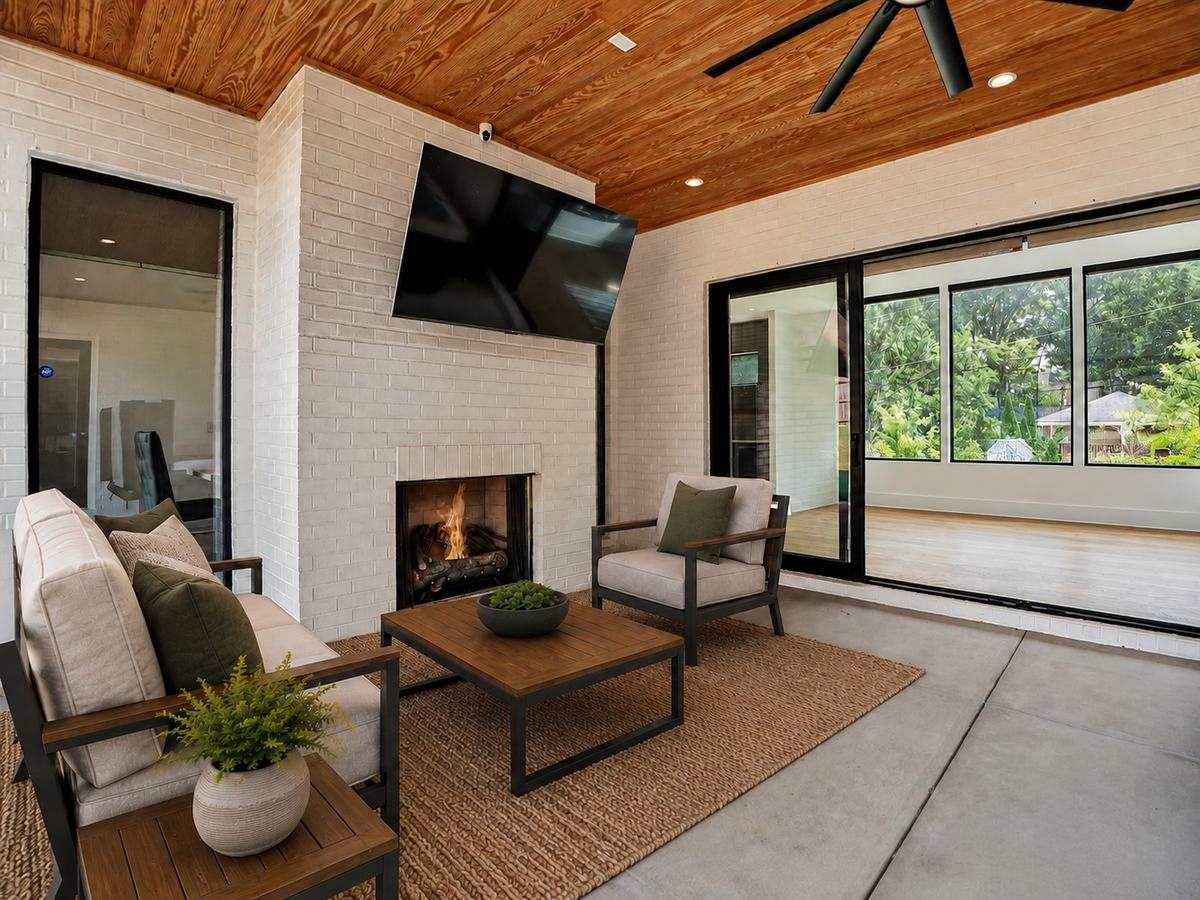 Covered lanai with fireplace
